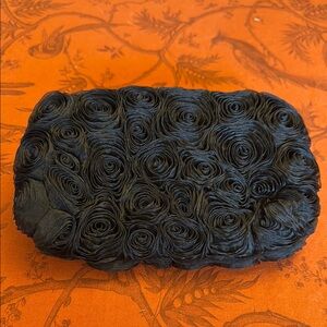 Excellent condition: Rose bloom pattern handbag, black